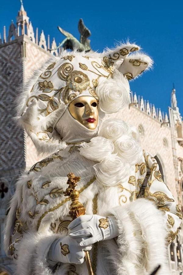 Piccola Corte Venice Luaran gambar